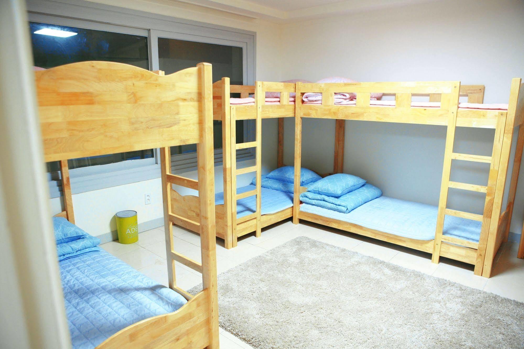 Guesthouse Mate Busan Ngoại thất bức ảnh