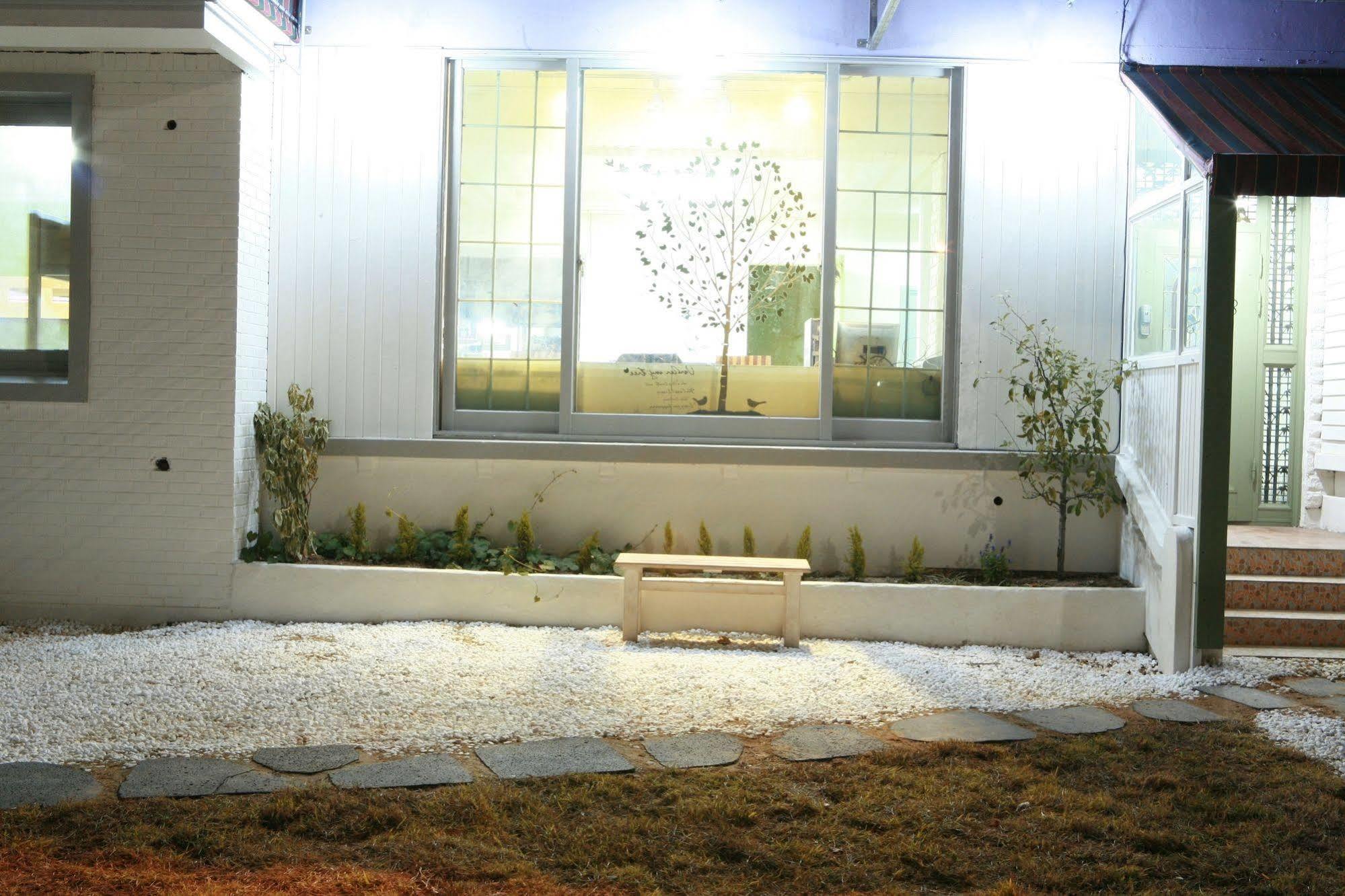 Guesthouse Mate Busan Ngoại thất bức ảnh